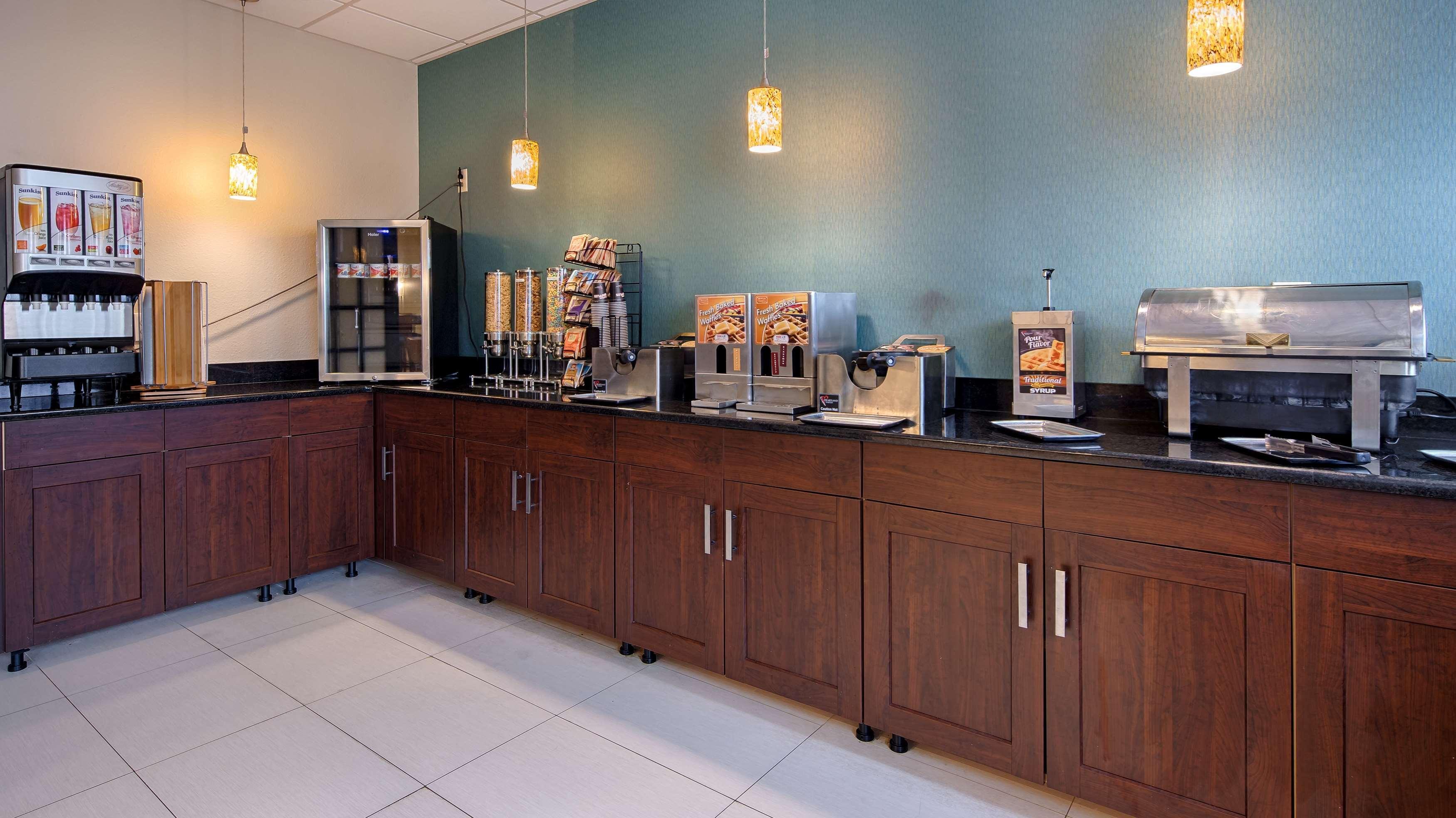 Spark By Hilton Bensalem Philadelphia Bagian luar foto