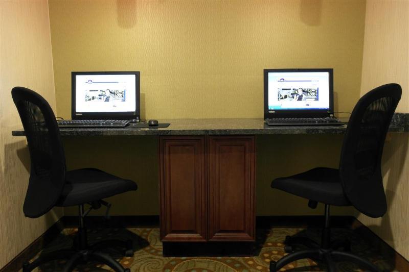 Spark By Hilton Bensalem Philadelphia Bagian luar foto